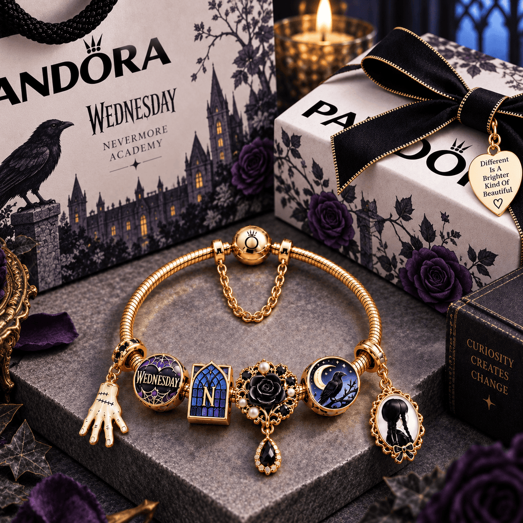 WND Gold Charm Bracelet Set TTN